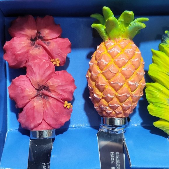 Summer Living Set of 4 Cheese Butter Spreaders Resin Handle Stainless Steel - Picture 6 of 9